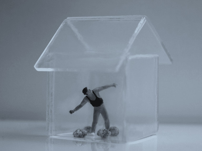 Wer Im Glashaus Sitzt Sollte Nicht Mit Steinen Werfen Englisch Wer im Glashaus sitzt, sollte nicht mit Steinen werfen! – Carnot